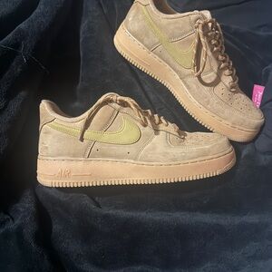 Tan Air Force 1